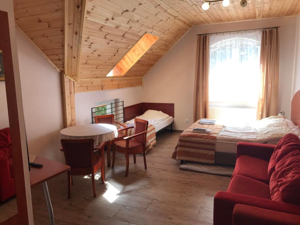 Gosciniec Twoje Mazury Nad Jeziorem Sniardwy Tuz Obok Plazy Nowe Guty Exterior photo