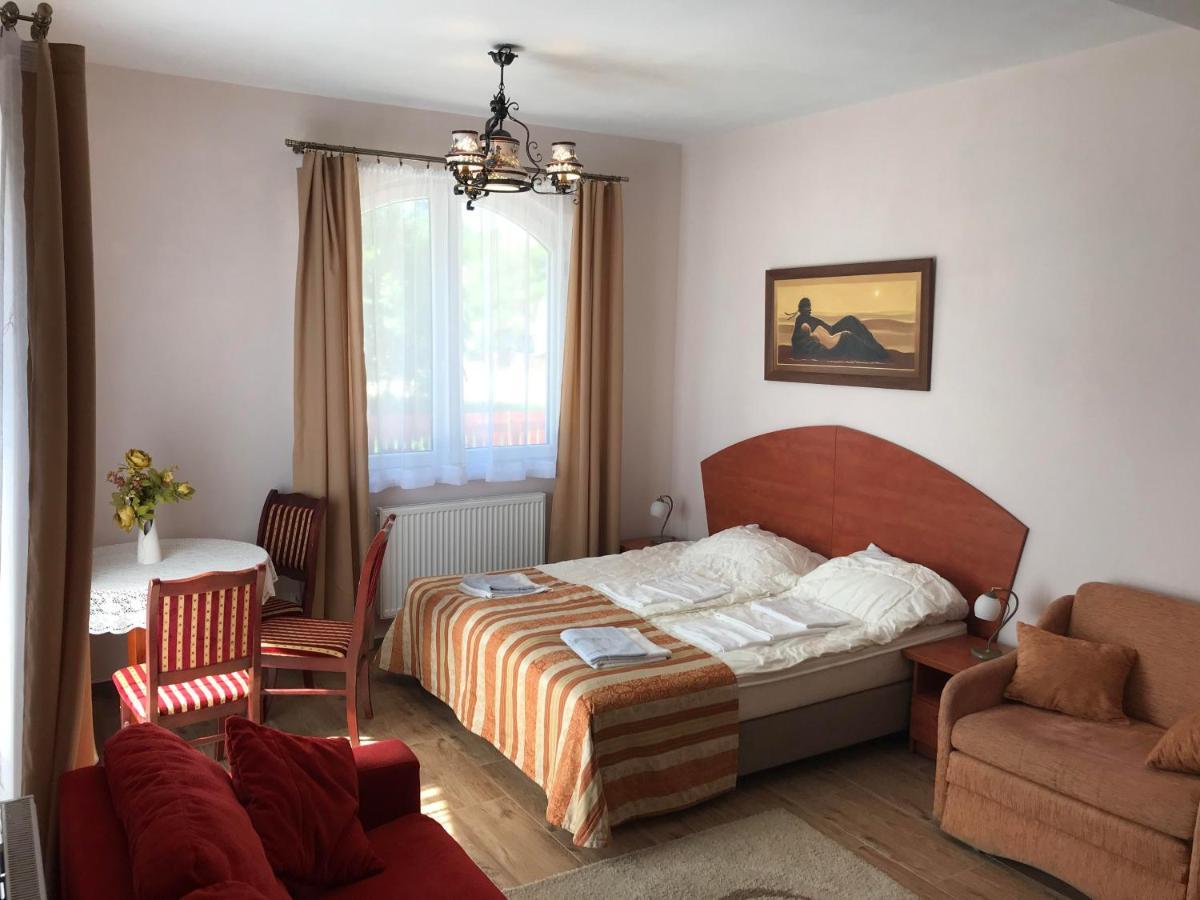 Gosciniec Twoje Mazury Nad Jeziorem Sniardwy Tuz Obok Plazy Nowe Guty Exterior photo